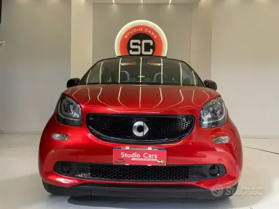 Usata Smart ForFour Proxy 90 CV (66 kW) 2017 Rosso Utilitaria