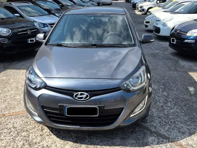 Usata Hyundai i20 85 CV (62 kW) 2014 Grigio Utilitaria