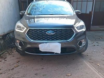 Usata Ford Kuga Vignale 150 CV (110 kW) 2018 Grigio SUV
