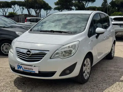 Usata Opel Meriva 120 CV (88 kW) 2013 Bianco Monovolume