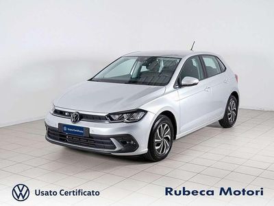 Usata VW Polo Life 95 CV (69 kW) 2023 Argento Berlina