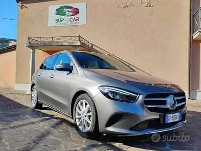 Usata Mercedes B180 Executive 116 CV (85 kW) 2021 Grigio Monovolume