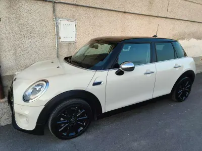 Usata Mini Cooper D 116 CV (85 kW) 2016 Utilitaria