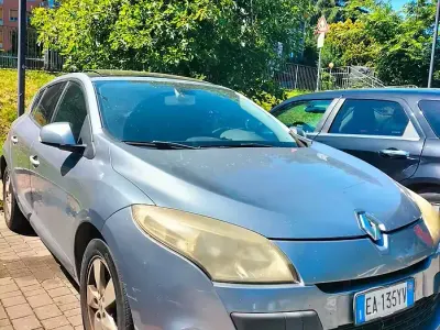 Usata Renault Mégane 110 CV (80 kW) 2010 Berlina