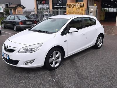 usata Opel Astra 1.4 100CV 5 porte Elective