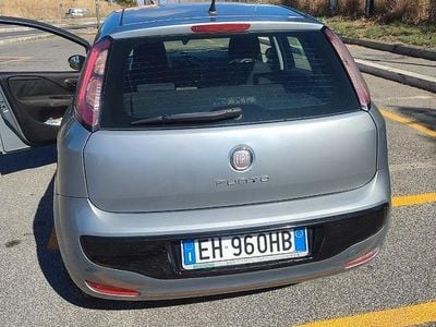 Usata Fiat Punto 75 CV (55 kW) 2012 Grigio Utilitaria