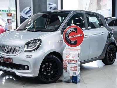 Usata Smart ForFour Superpassion 90 CV (66 kW) 2019 Argento mettallizzato Utilitaria