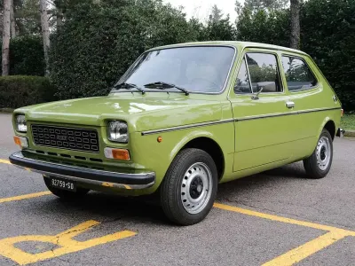 Käytetty Fiat 127 45 HP (33 kW) 1977 Vihreä Sedan