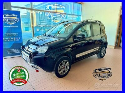 Begagnad Fiat Panda Cross Cross 95 HK (69 kW) 2016 Svart Halvkombi