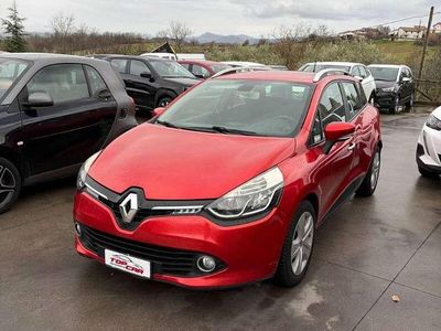 Usata Renault Clio GrandTour 90 CV (66 kW) 2014 Rosso Station wagon