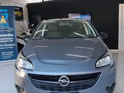 Usado Opel Corsa 90 HP (66 kW) 2016 Cinzento Citadino