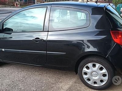 Gebraucht Renault Clio II 75 PS (55 kW) 2008 Schwarz Van