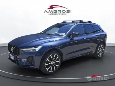 Usata Volvo XC60 Ultimate 197 CV (144 kW) 2023 Blu SUV