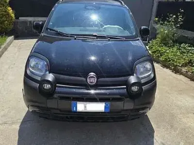 Usata Fiat Panda Cross Cross 69 CV (50 kW) 2025 Nero Utilitaria