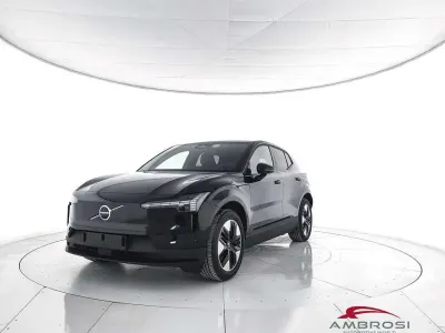 Nuova Volvo EX30 Core 144 kW (197 CV) 2026 Onyx black SUV