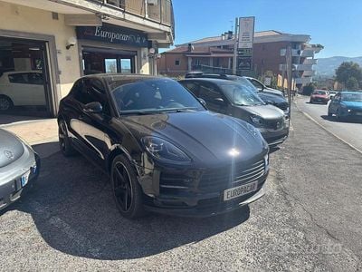 Usata Porsche Macan 244 CV (179 kW) 2020 Nero SUV
