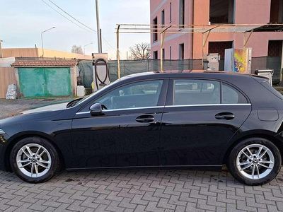 Usata Mercedes A180 Business 136 CV (100 kW) 2019 Nero Berlina