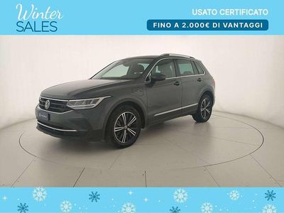 Grigio Usata 2021 VW Tiguan Life SUV | 22.900 € (Buon prezzo)