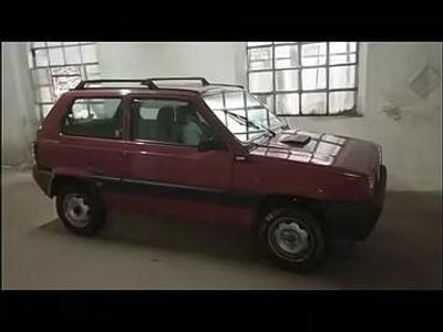 Usata Fiat Panda Trekking 2000 Rosso Utilitaria
