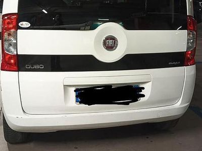 Usata Fiat Qubo Trekking 95 CV (69 kW) 2014 Bianco Monovolume