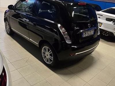 Usata Lancia Ypsilon 69 CV (50 kW) 2012 Utilitaria