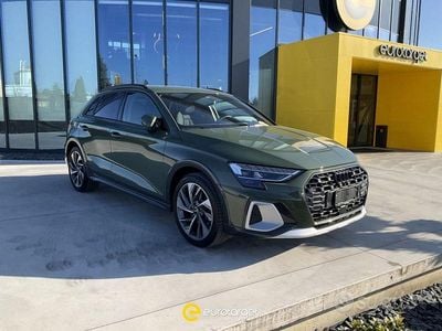 Verde Usata 2025 Audi A3 Advanced Berlina | 37.950 € (Buon prezzo)