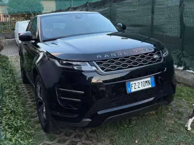 Usata Land Rover Range Rover evoque 150 CV (110 kW) 2020 Nero SUV