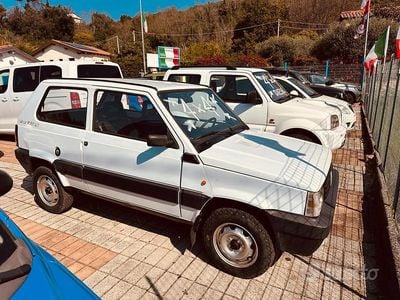 Usata Fiat Panda 4x4 Trekking 50 CV (36 kW) 1992 Bianco Utilitaria