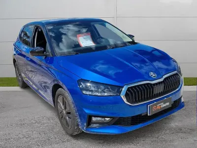 Usata Skoda Fabia Selection 80 CV (58 kW) 2025 Blu race metallizzato nero tulipano perlato Utilitaria