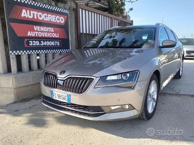 Usata Skoda Superb Ambition 150 CV (110 kW) 2016 Beige Station wagon