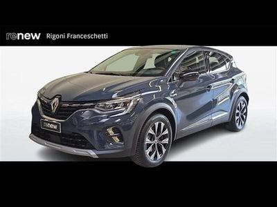 Usata Renault Captur Techno 145 CV (106 kW) 2023 Blu chiaro SUV