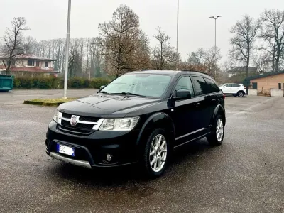 Usata Fiat Freemont Urban 169 CV (124 kW) 2011 Nero SUV