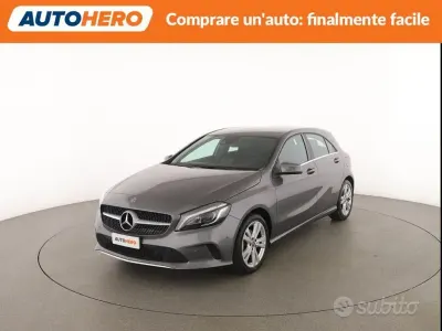 Begagnad Mercedes A160 90 HK (66 kW) 2017 Grå Sedan