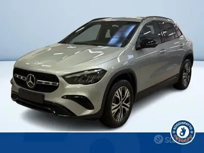 Nuova Mercedes GLA200 Advanced 150 CV (110 kW) 2026 Grigio SUV