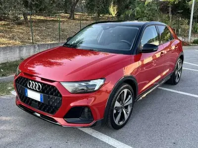 Usata Audi A1 Ambiente 116 CV (85 kW) 2025 SUV
