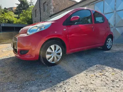 Usata Citroën C1 Style 68 CV (50 kW) 2009 Rosso Utilitaria