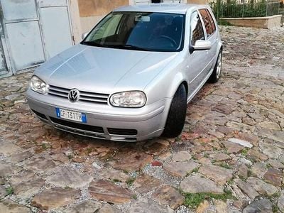 Usata VW Golf IV 150 CV (110 kW) 2001 Grigio Berlina