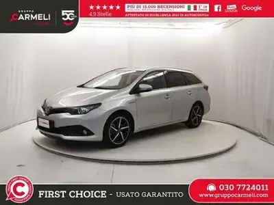 Usata Toyota Auris Touring Sports Business Edition 136 CV (100 kW) 2018 Grigio Station wagon