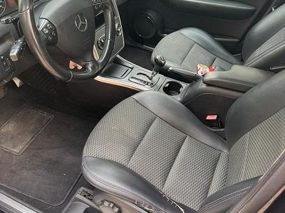 Usata Mercedes A180 Avantgarde 95 CV (69 kW) 2011 Nero Berlina
