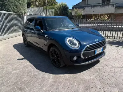 Usata Mini One D Clubman Business 116 CV (85 kW) 2018 Bluazzurro Station wagon