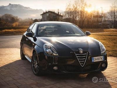 Usata Alfa Romeo Giulietta Distinctive 105 CV (77 kW) 2014 Nero Utilitaria