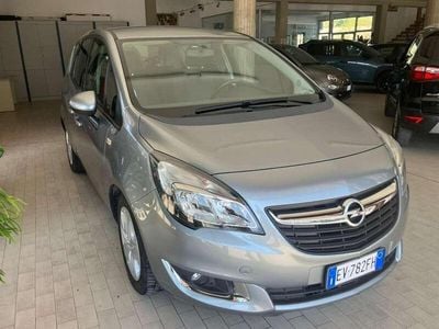 Occasion Opel Meriva Design Edition 101 ch (74 kW) 2014 Bleue Monospace