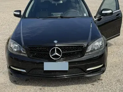 Usata Mercedes C220 170 CV (125 kW) 2007 Berlina