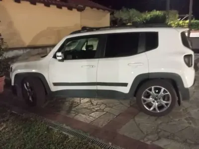 Usata Jeep Renegade 120 CV (88 kW) 2015 Bianco SUV