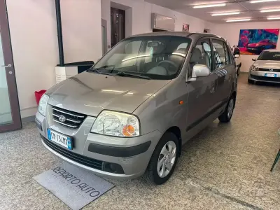 Usata Hyundai Atos Active 59 CV (43 kW) 2004 Grigio Utilitaria