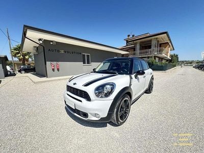 Usata Mini Cooper SD Countryman 143 CV (105 kW) 2012 Bianco SUV