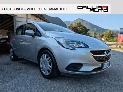 Usata Opel Corsa 75 CV (55 kW) 2018 Argento Utilitaria