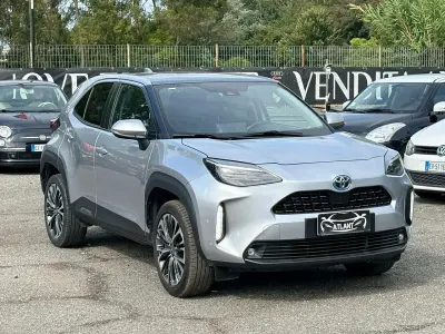 Usata Toyota Yaris Hybrid