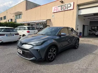 Usata Toyota C-HR 152 CV (111 kW) 2020 Grigio SUV