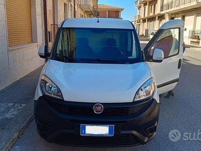 Usata Fiat Doblò 95 CV (69 kW) 2018 Monovolume